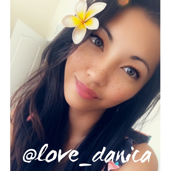 Party with us this Friday August 3 @ 4:00pm PST😊 - Picture 3 of 4